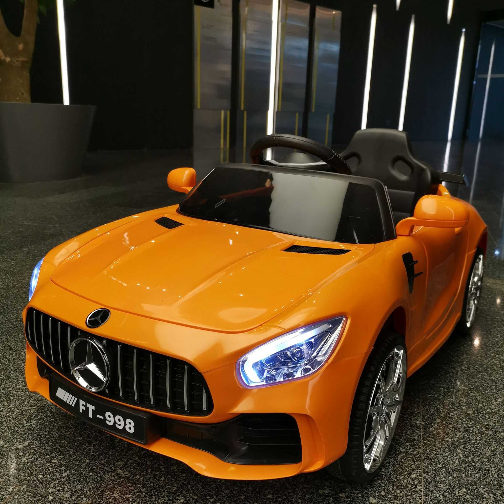 Children's Electric Car with Remote Control Four-wheeled Car Toy Car Can Sit Men And Women Children Baby Swing Mercedes Baby Stroller