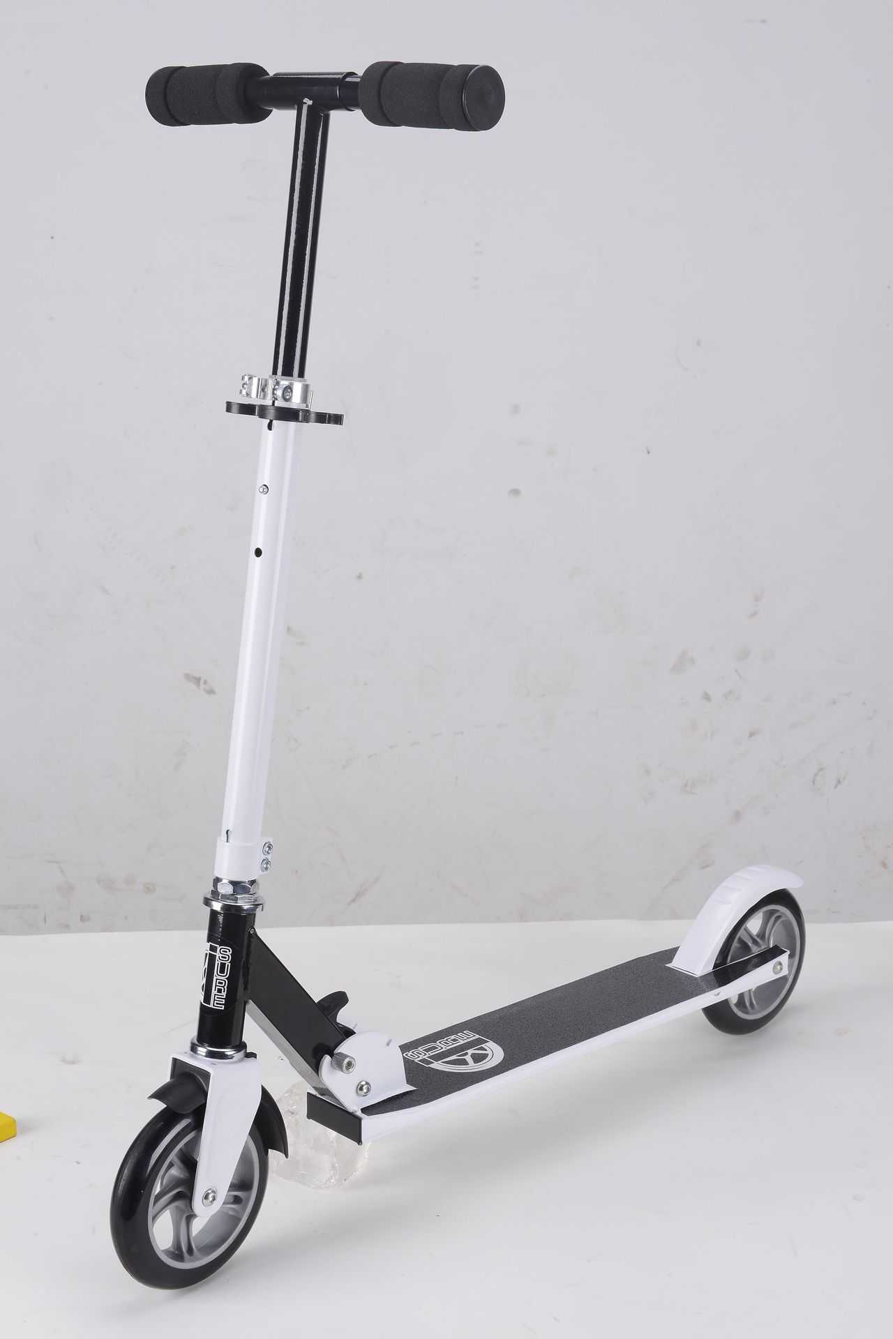 Children's Adult Folding Scooter Scooter Creative Children's Folding Car