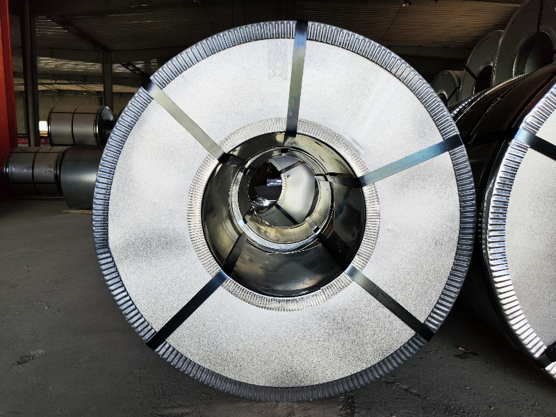 HOT DIPPED GALVANIZED STEEL STRIPS