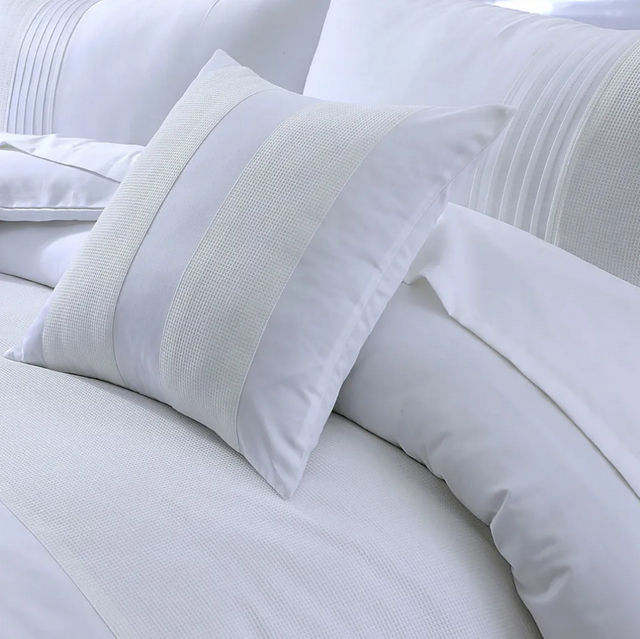 Four piece bedding set